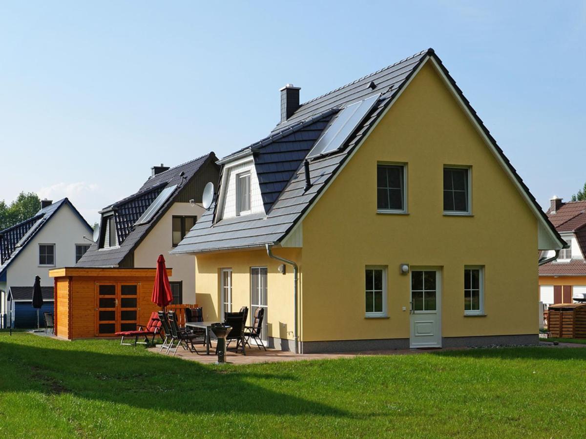 Bernsteinhus Villa Glowe Exterior photo
